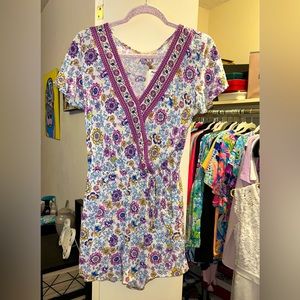 🌸🌺♦️NWT BeBop Super Cute Romper🌺🌸